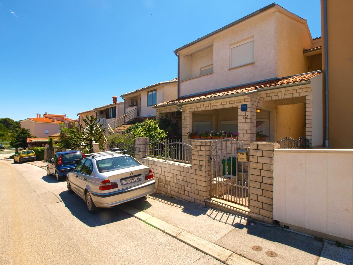 Apartments Mladen 1588 Pula Dış mekan fotoğraf
