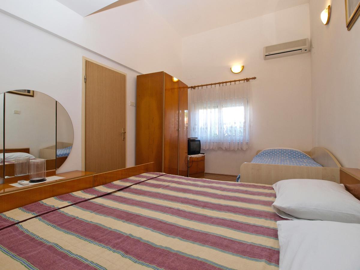 Apartments Mladen 1588 Pula Dış mekan fotoğraf